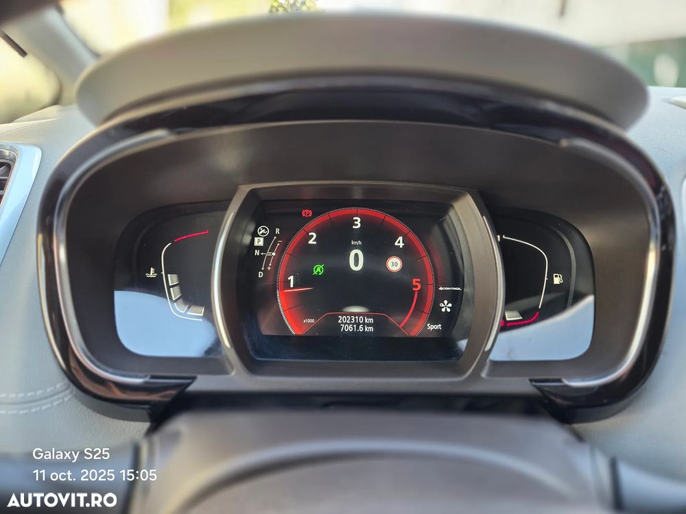 Renault Espace - 16