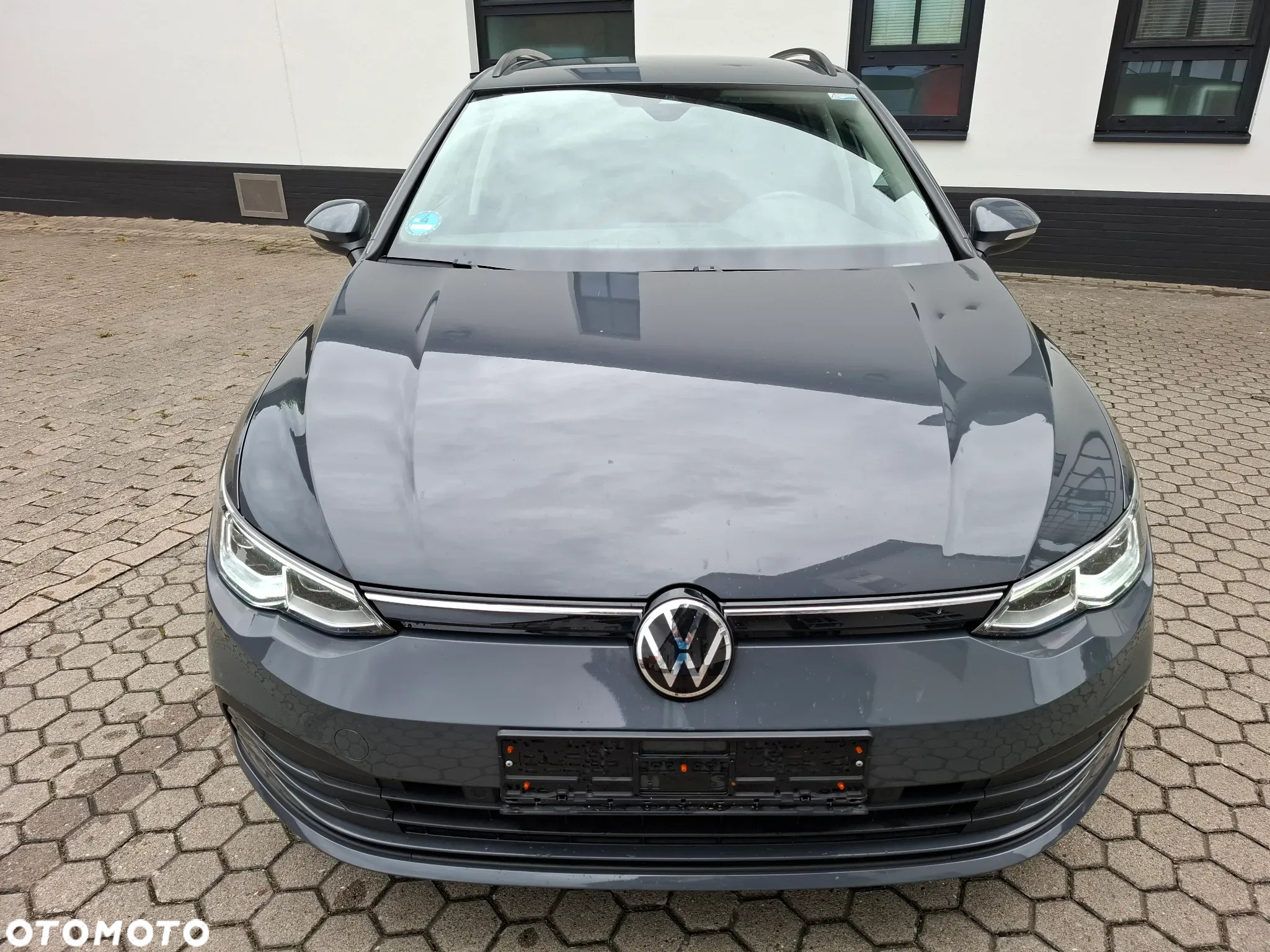 Volkswagen Golf VIII 2.0 TDI Life - 3
