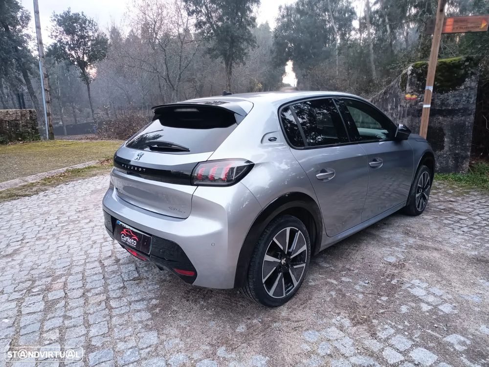 Peugeot e-208 50 kWh GT Line - 5