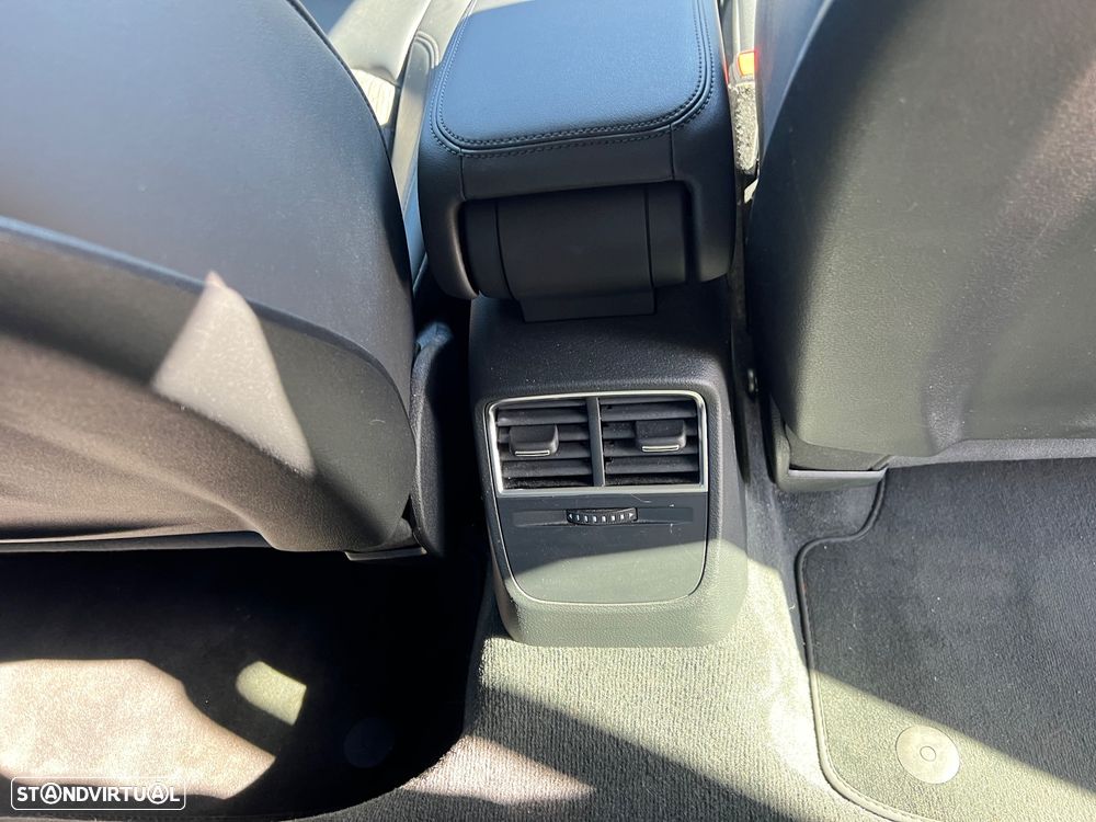 Audi A3 Sportback 1.0 TFSI Design - 12