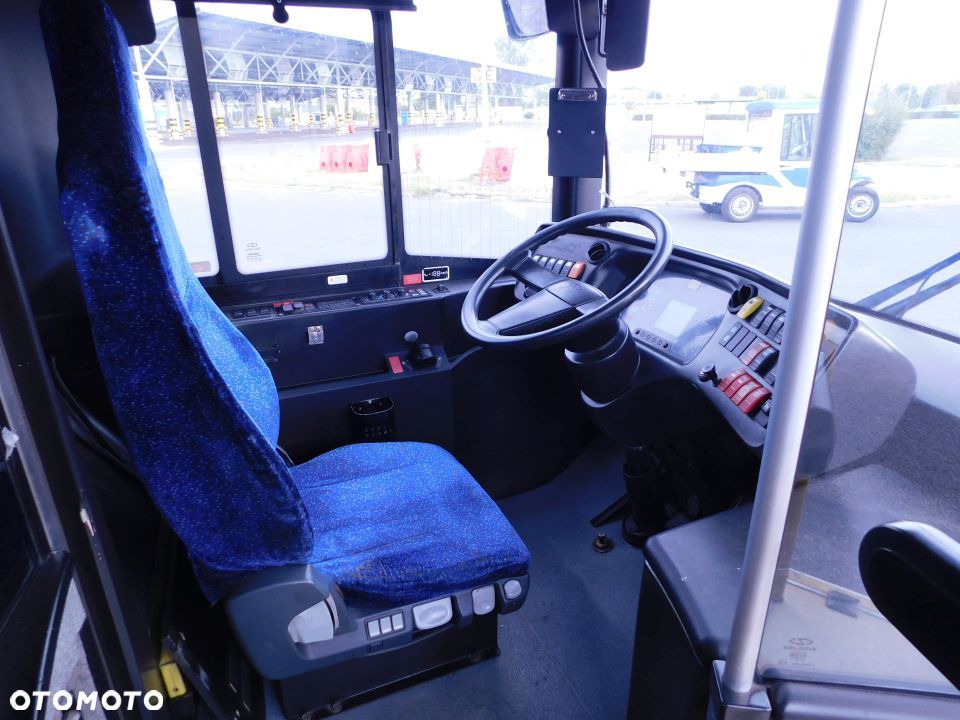 Solaris URBINO 12 - 10