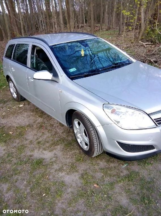Opel Astra III 1.9 CDTI - 2
