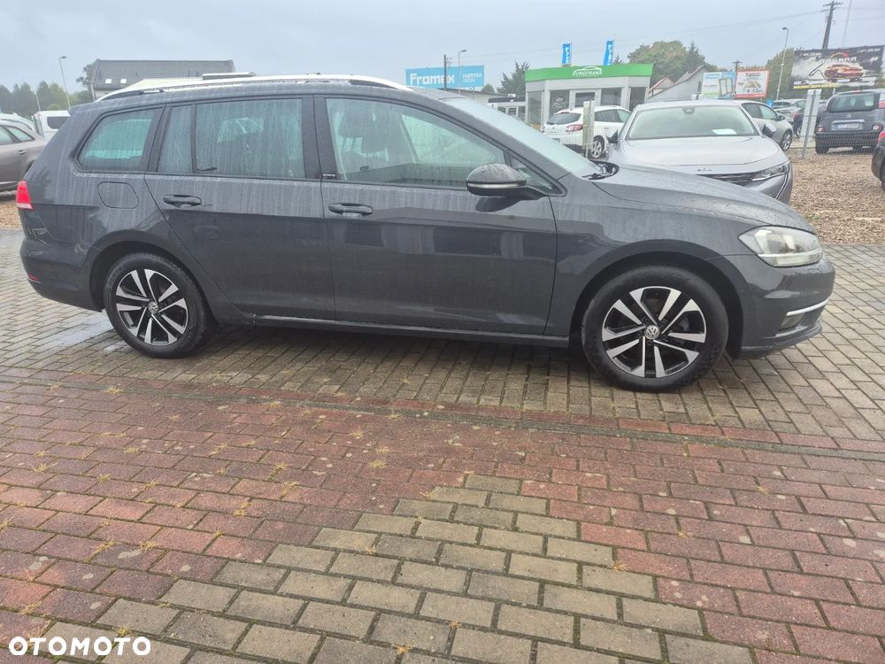 Volkswagen Golf 1.5 TSI ACT OPF DSG IQ.DRIVE - 3