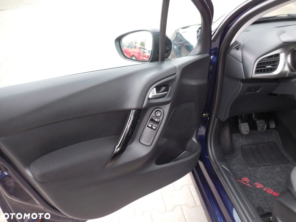 Citroën C3 Pure Tech 82 ELLE - 16