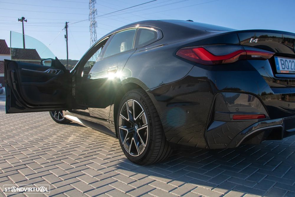 BMW i4 - 14