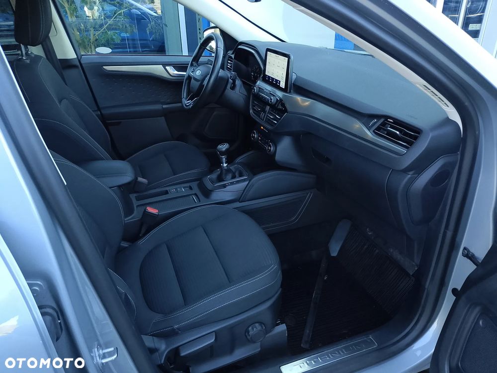 Ford Kuga 2.0 TDCi FWD Titanium - 16