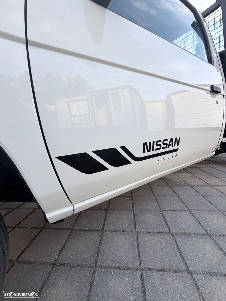 Nissan pick up 2.5 diesel 3 lugares com caixa atraz - 19