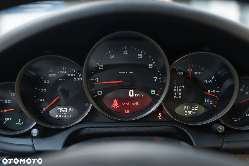 Porsche 911 Carrera Tiptronic S - 21