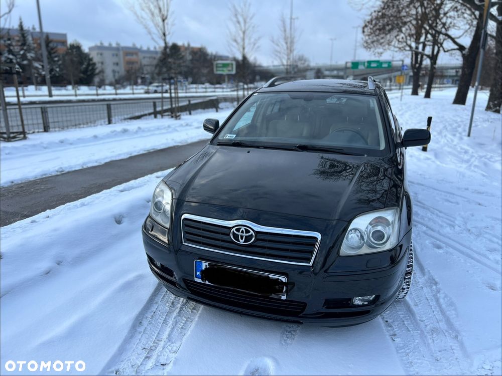 Toyota Avensis 2.2 D-4D Prestige - 10
