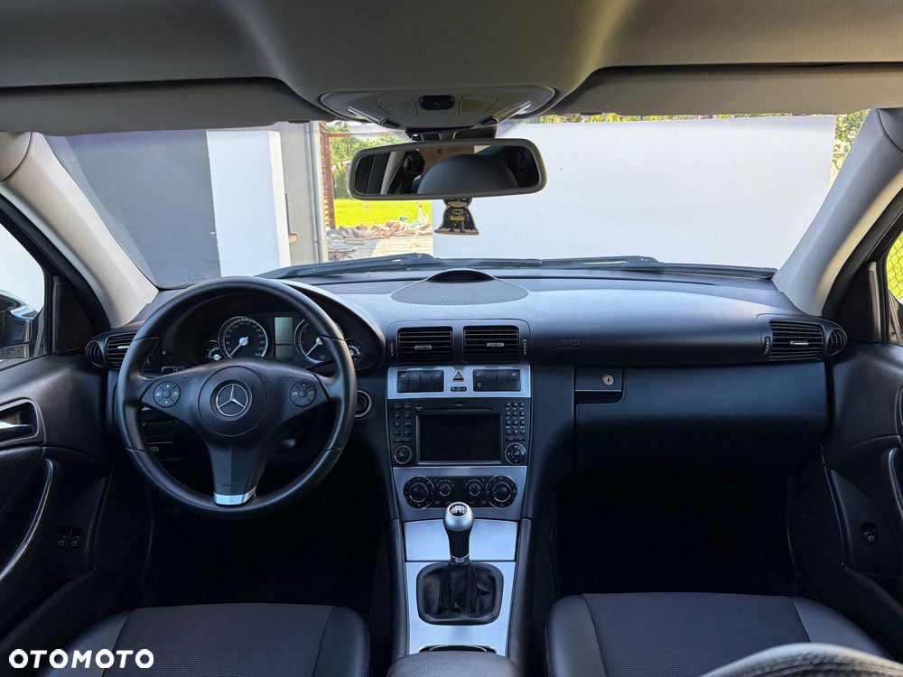 Mercedes-Benz CLC 180 Kompressor - 28