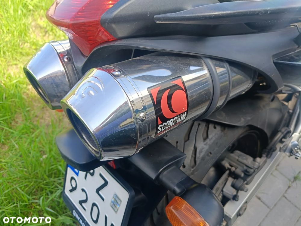Yamaha FZ6 - 4