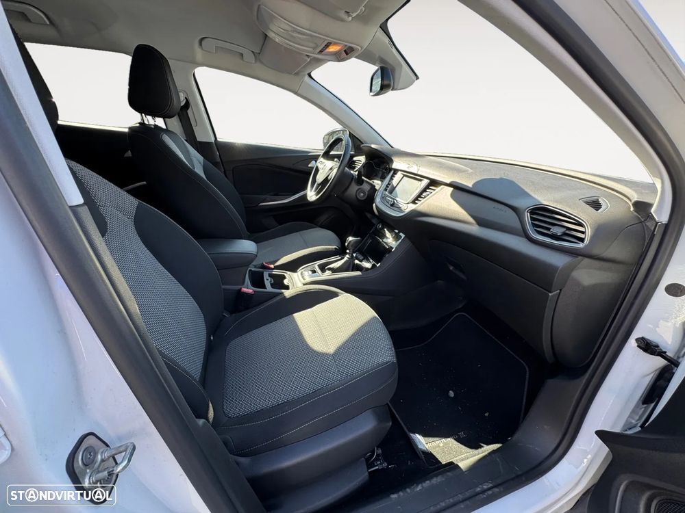 Opel Grandland X 1.2 T Innovation - 14
