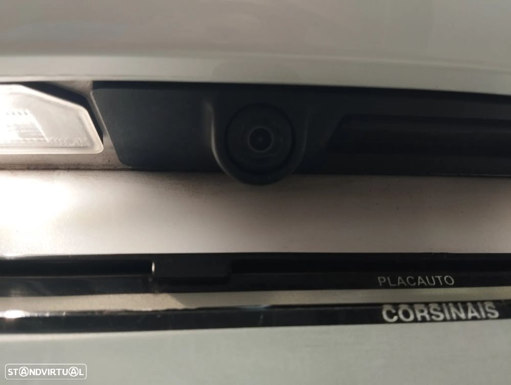 Tesla Model 3 Long-Range Dual Motor AWD — fotografia 11