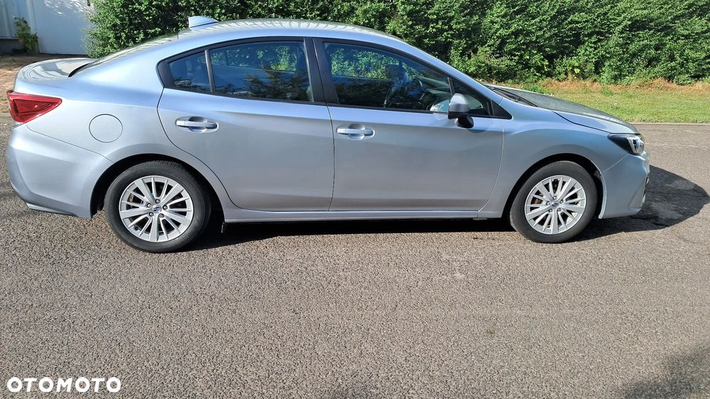 Subaru Impreza 2.0i Lineartronic Sport - 13