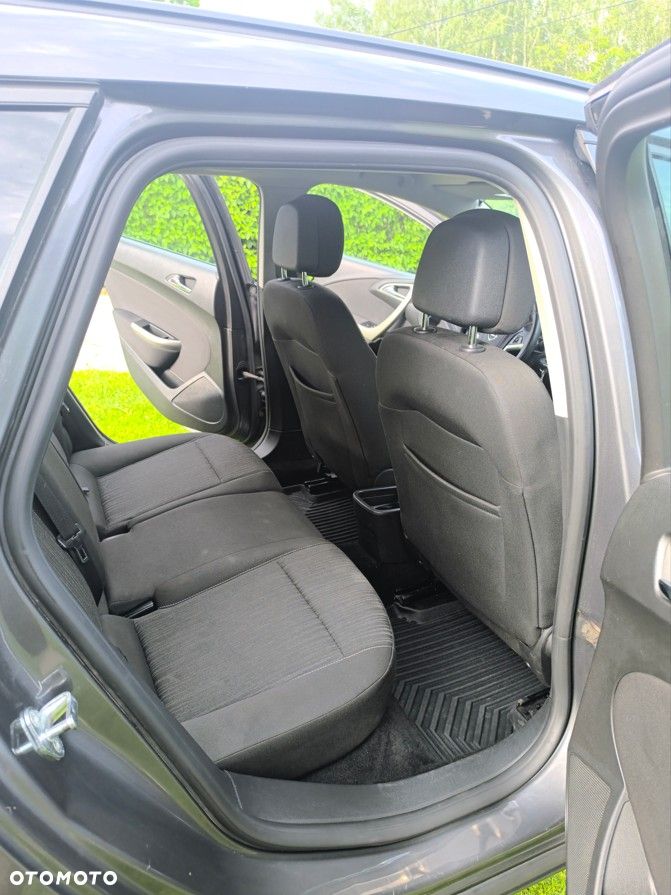 Opel Astra 1.7 CDTI Cosmo - 14