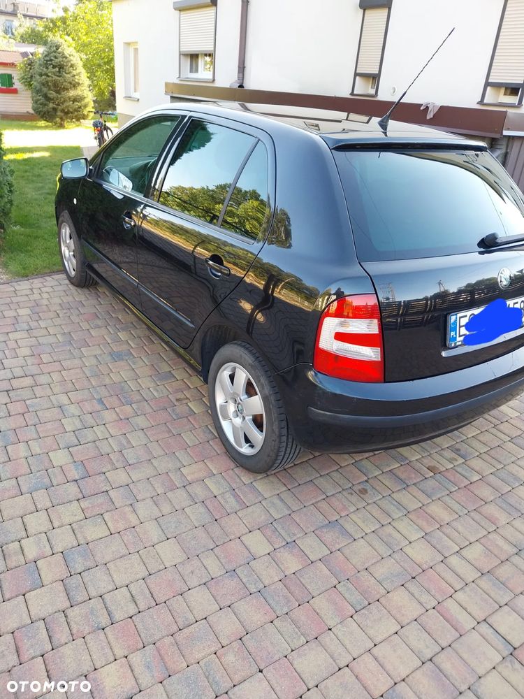 Skoda Fabia 1.4 16V Ambiente - 3