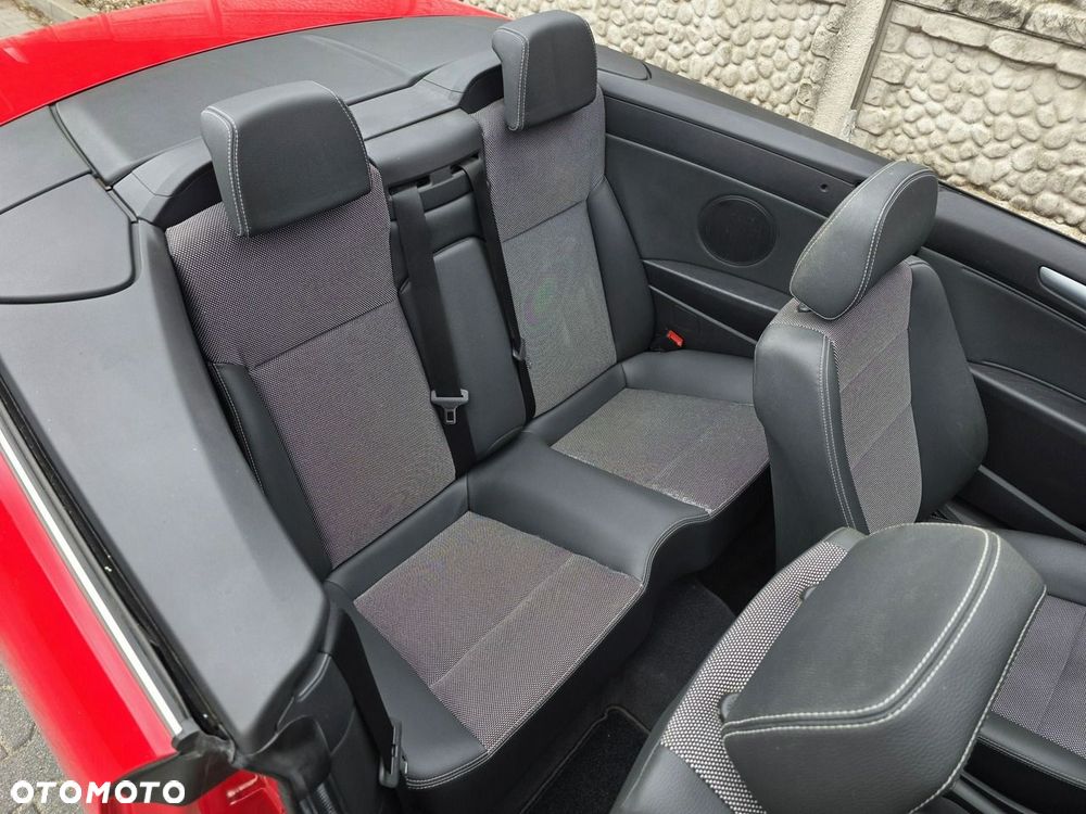 Opel Astra 1.9 CDTI Cosmo - 26