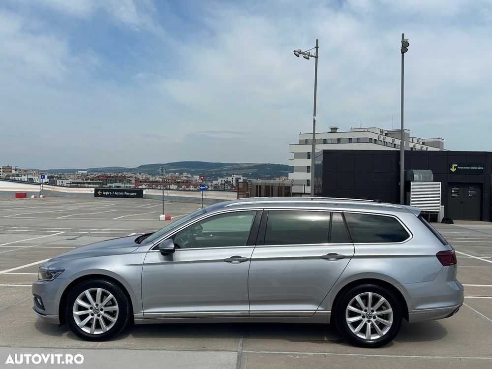 Volkswagen Passat 2.0 TDI DSG Highline - 11