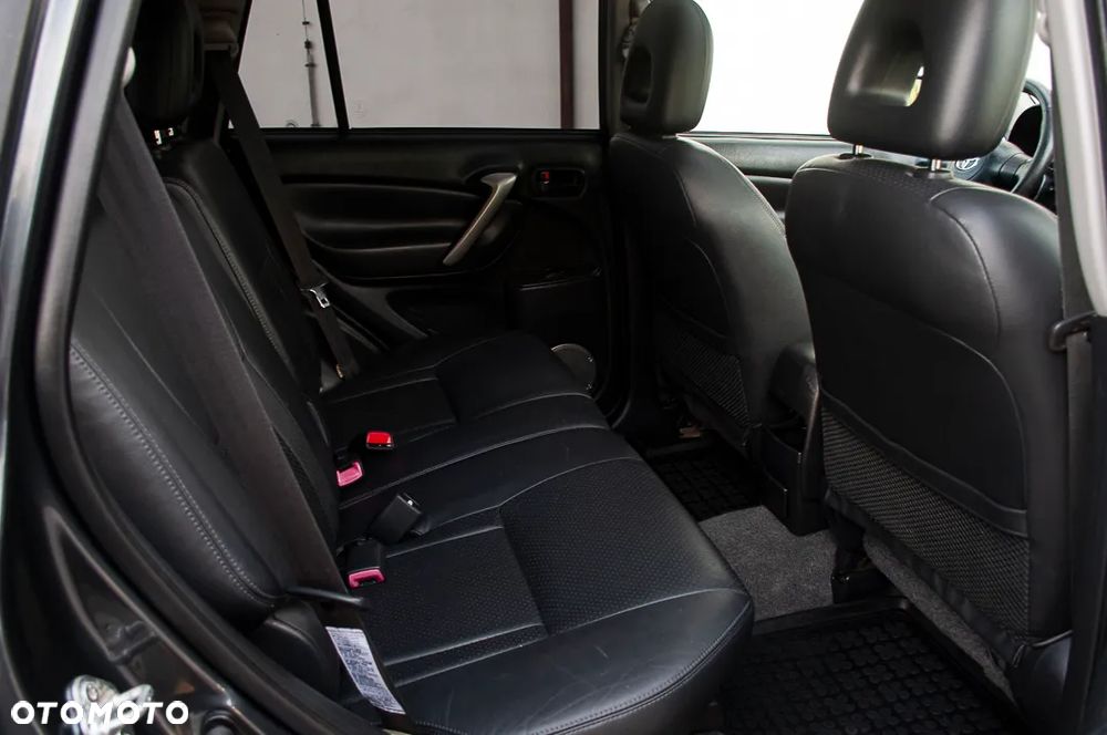 Toyota RAV4 4x4 Executive - 12