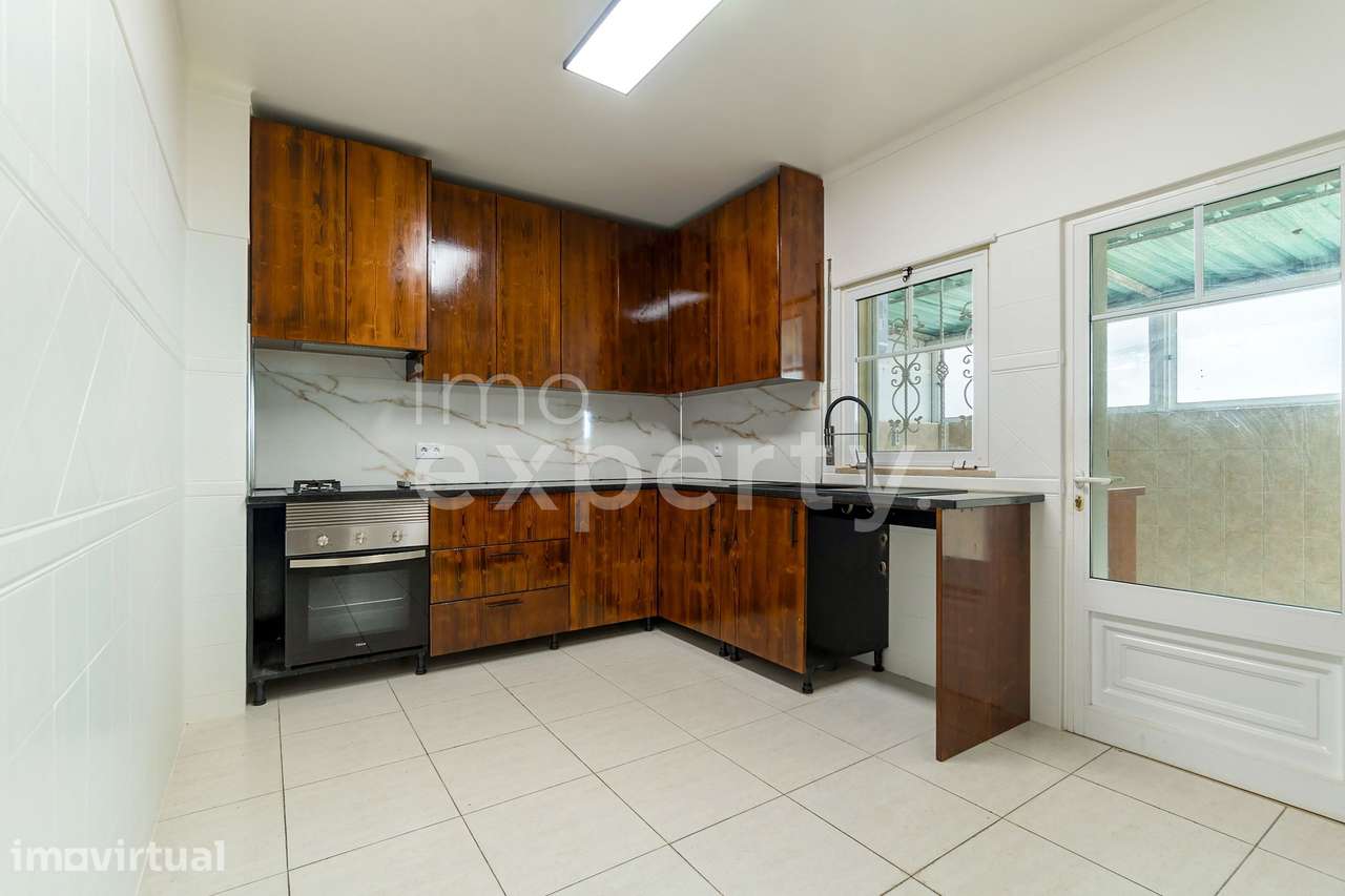 Apartamento T3 Remodelado, com Terraço em Tavira - Grande imagem: 3/31
