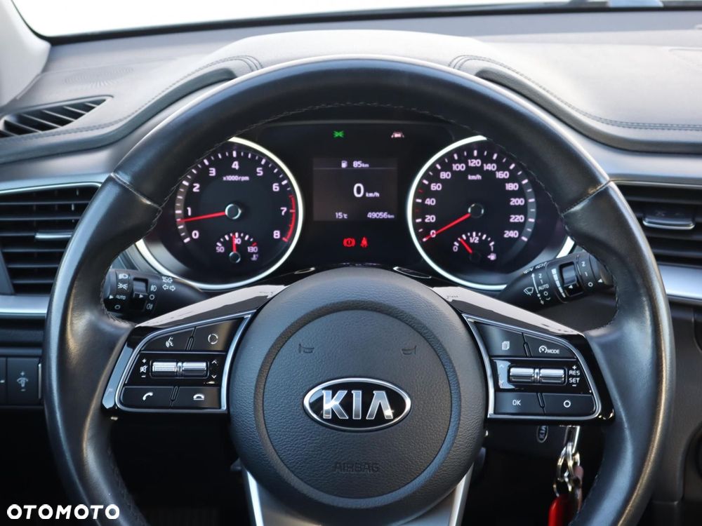 Kia Ceed 1.4 M - 11