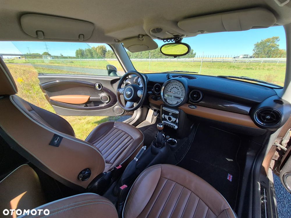 MINI Cooper 50 Mayfair - 18