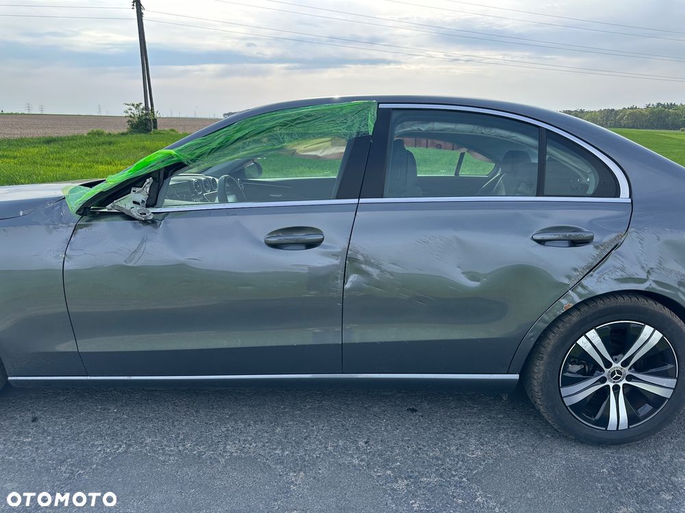 Mercedes-Benz Klasa C 200 d 9G-TRONIC Avantgarde - 19
