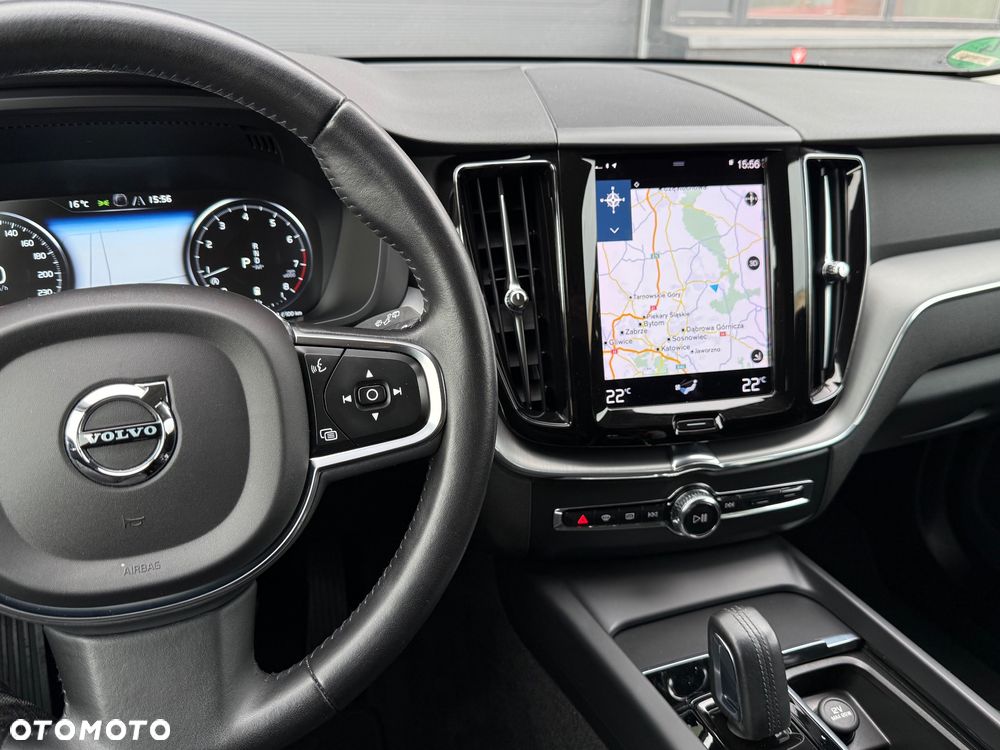 Volvo XC 60 B4 B Geartronic Momentum Pro - 31