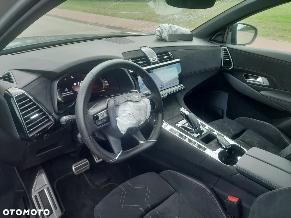 DS Automobiles DS 7 - 10