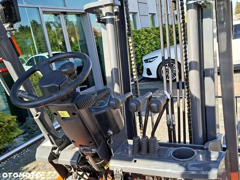 Lonking LG25DT (LG25 DT) diesel jak Heli Hangcha - 3