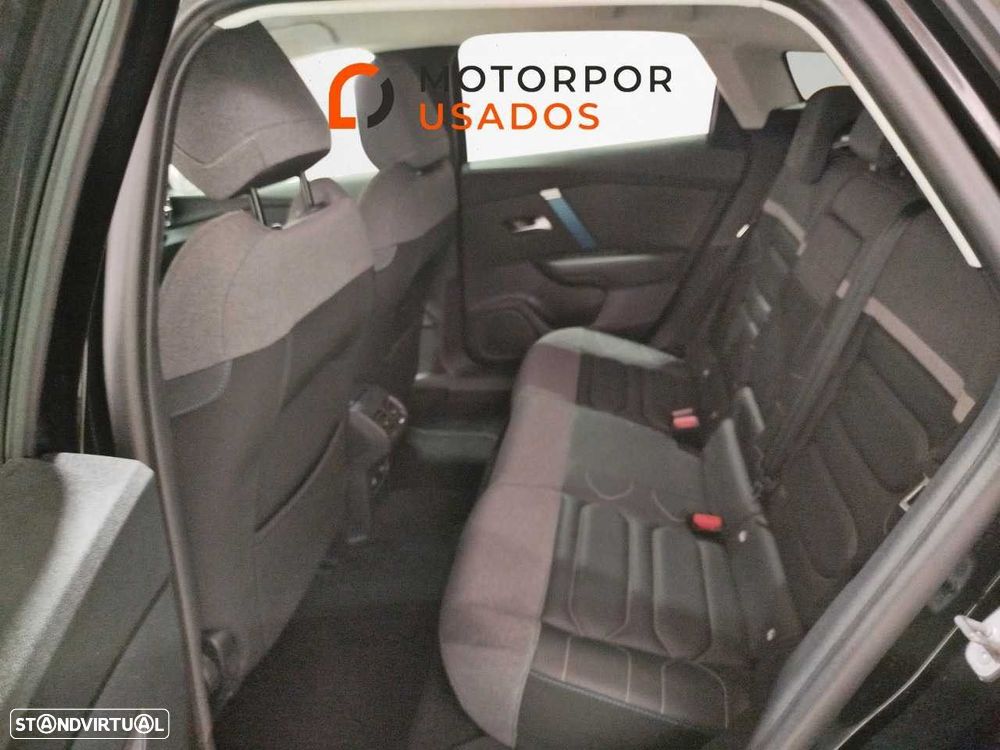 Citroën e-C4 50 kWh Shine - 10