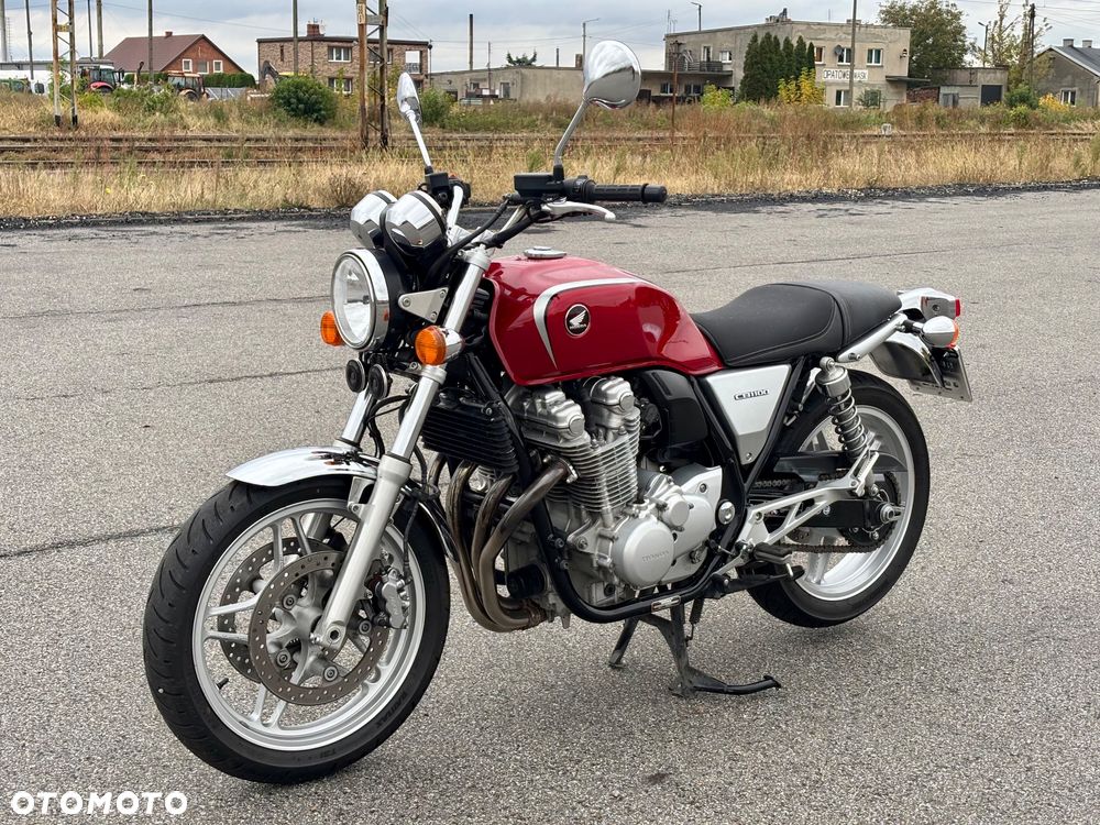 Honda CB - 26