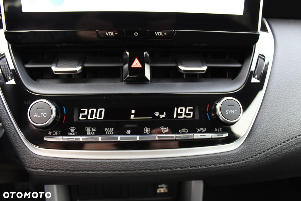 Toyota Corolla Cross 2.0 Hybrid Comfort - 21