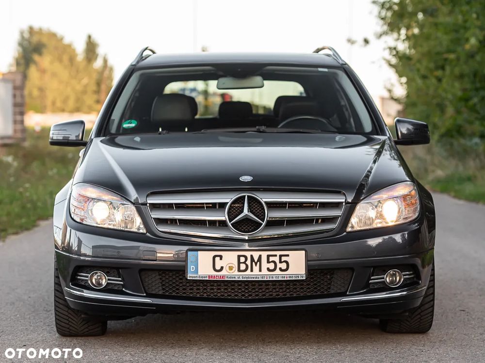 Mercedes-Benz Klasa C 180 BlueEFFICIENCY Avantgarde - 2