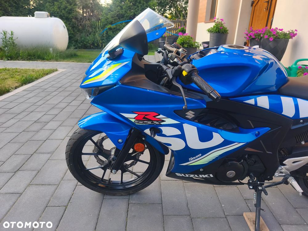 Suzuki GSX-R - 18