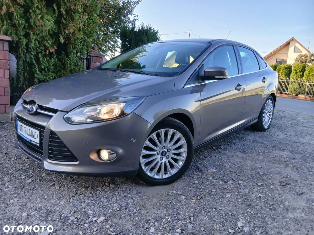 Ford Focus 1.6 Ti-VCT Titanium - 12