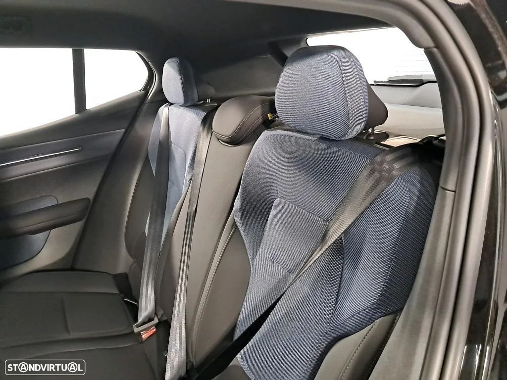 Volvo EX30 51 kWh Single Motor Core - 6