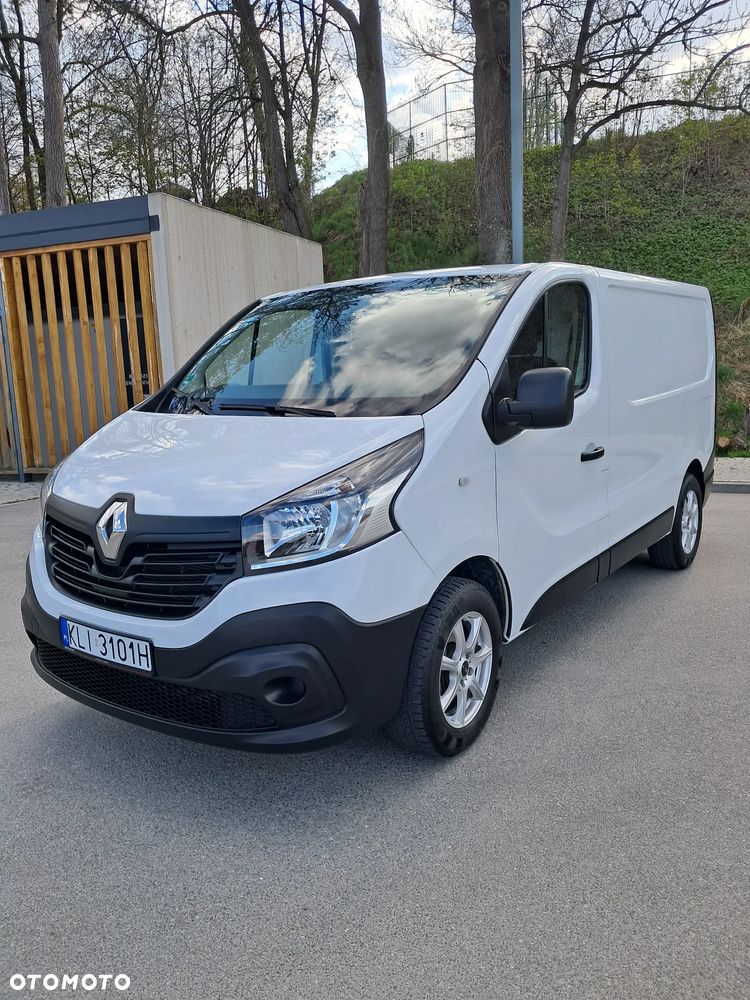 Renault Trafic - 1