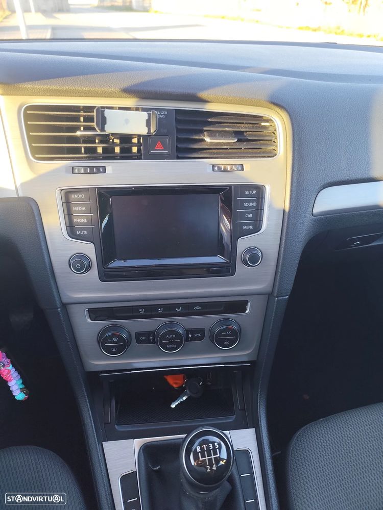 VW Golf Variant 1.6 TDi Confortline - 6