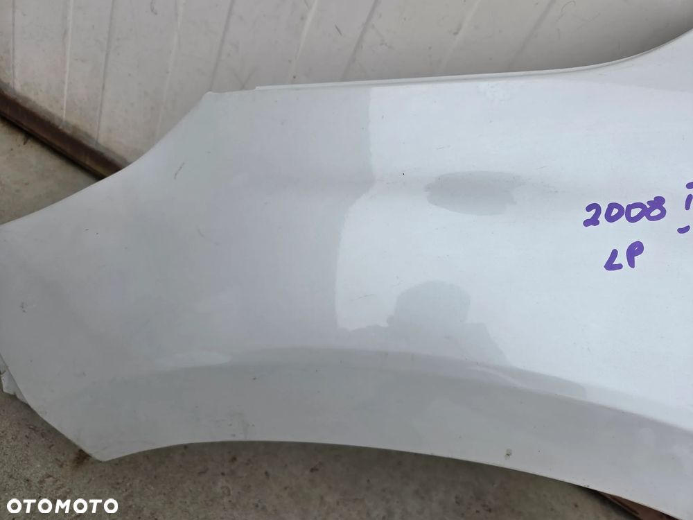 Błotnik przedni lewy Peugeot 2008 I - 4