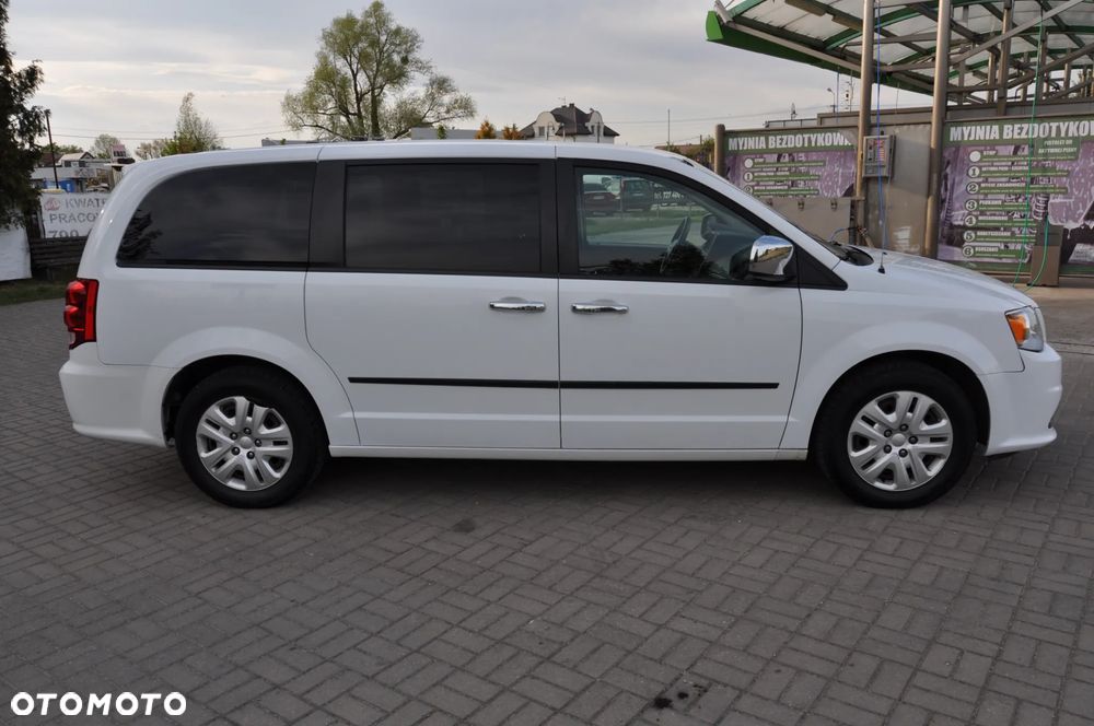 Dodge Grand Caravan 3.6 Express - 9