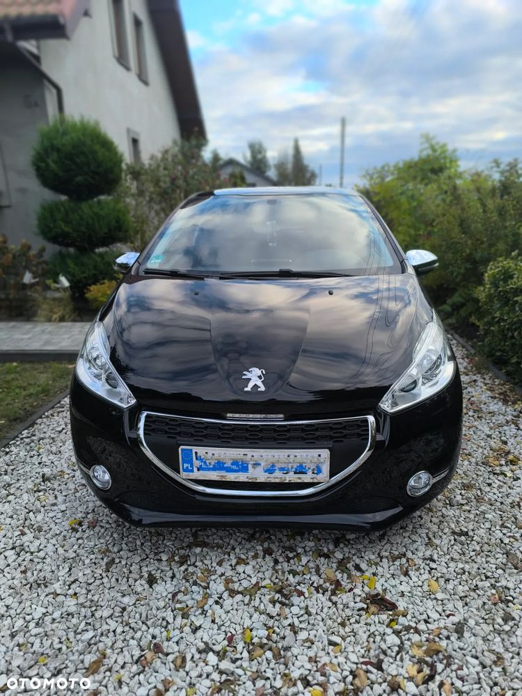 Peugeot 208 - 3