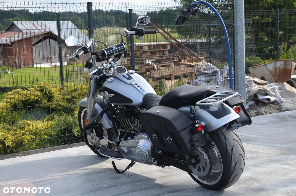 Harley-Davidson Softail Fat Boy - 32