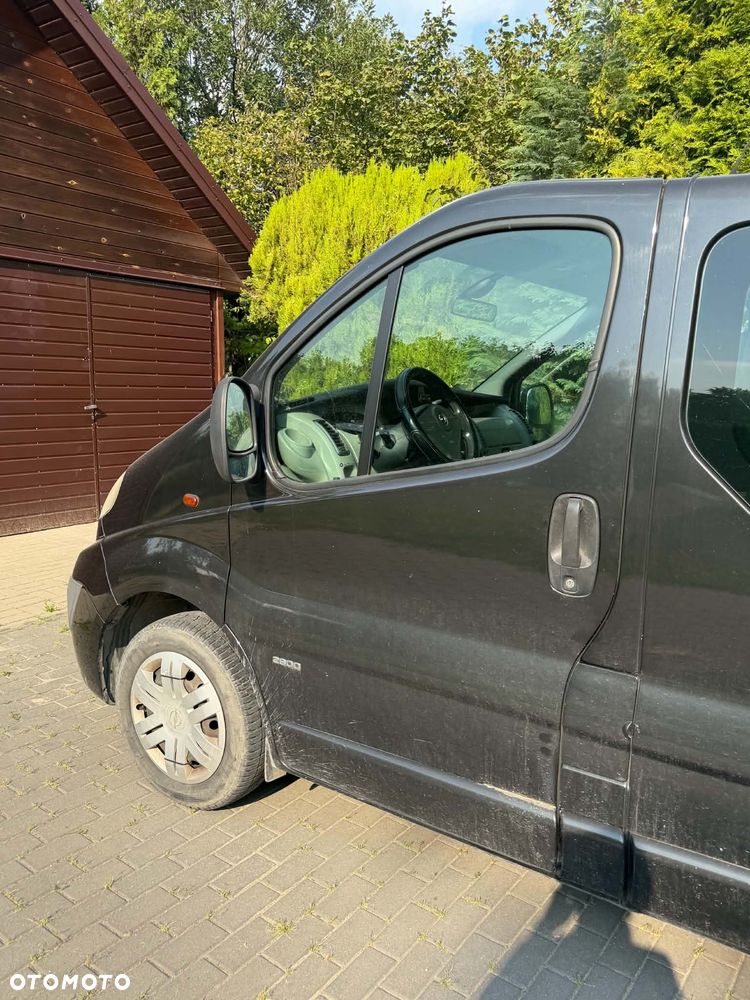 Opel Vivaro - 21
