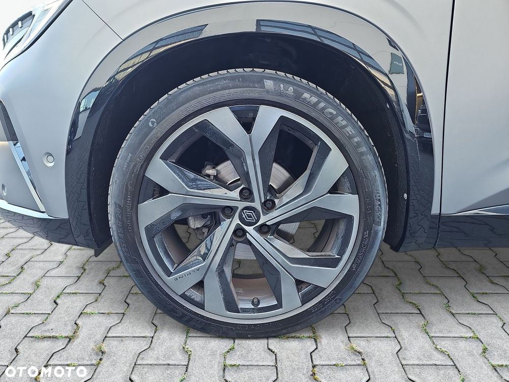 Renault Austral 1.3 TCe mHEV Iconic esprit Alpine - 9