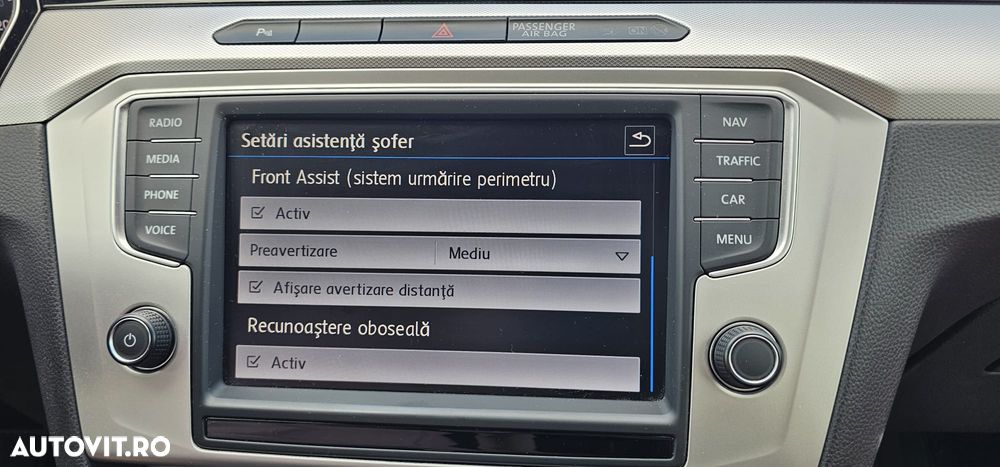 Volkswagen Passat 2.0 TDI DSG Comfortline - 6