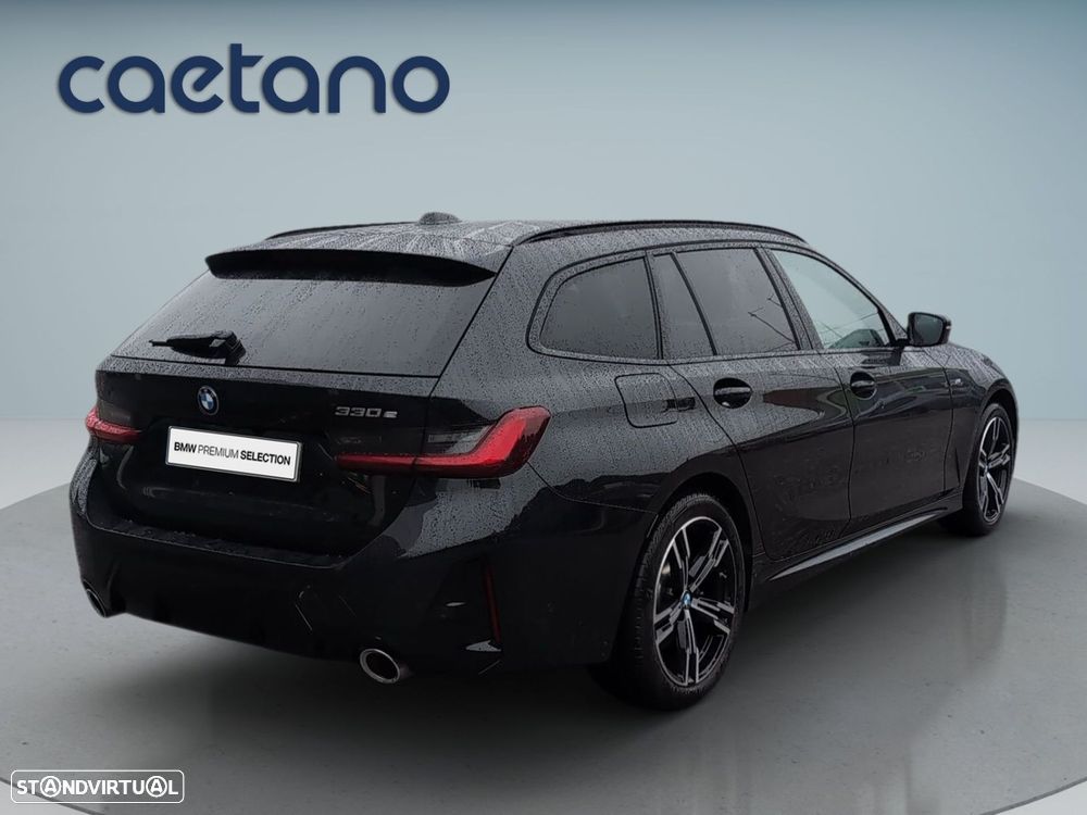 BMW 330 e Pack Desportivo M Auto - 8