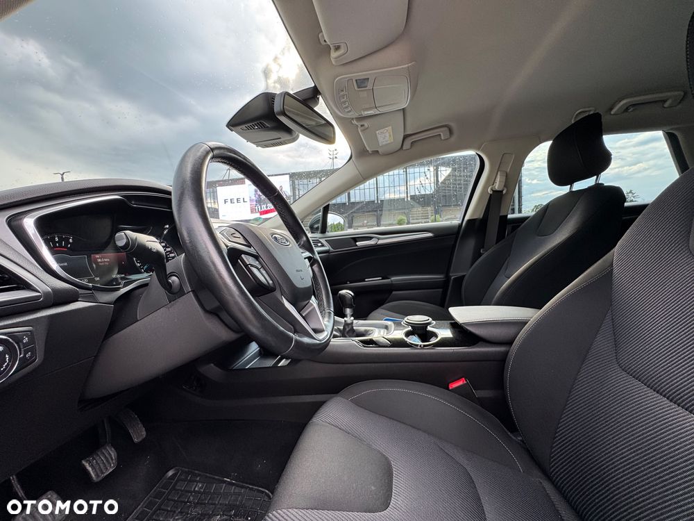 Ford Mondeo 2.0 TDCi STart-Stopp Titanium - 8