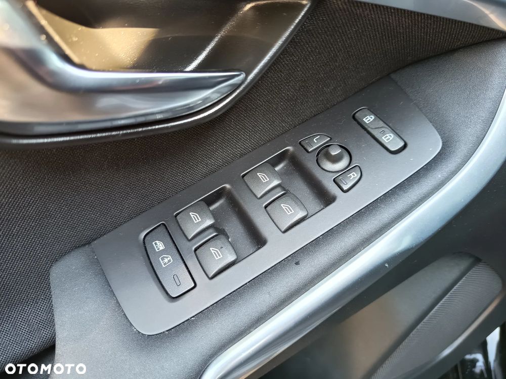 Volvo V40 - 21