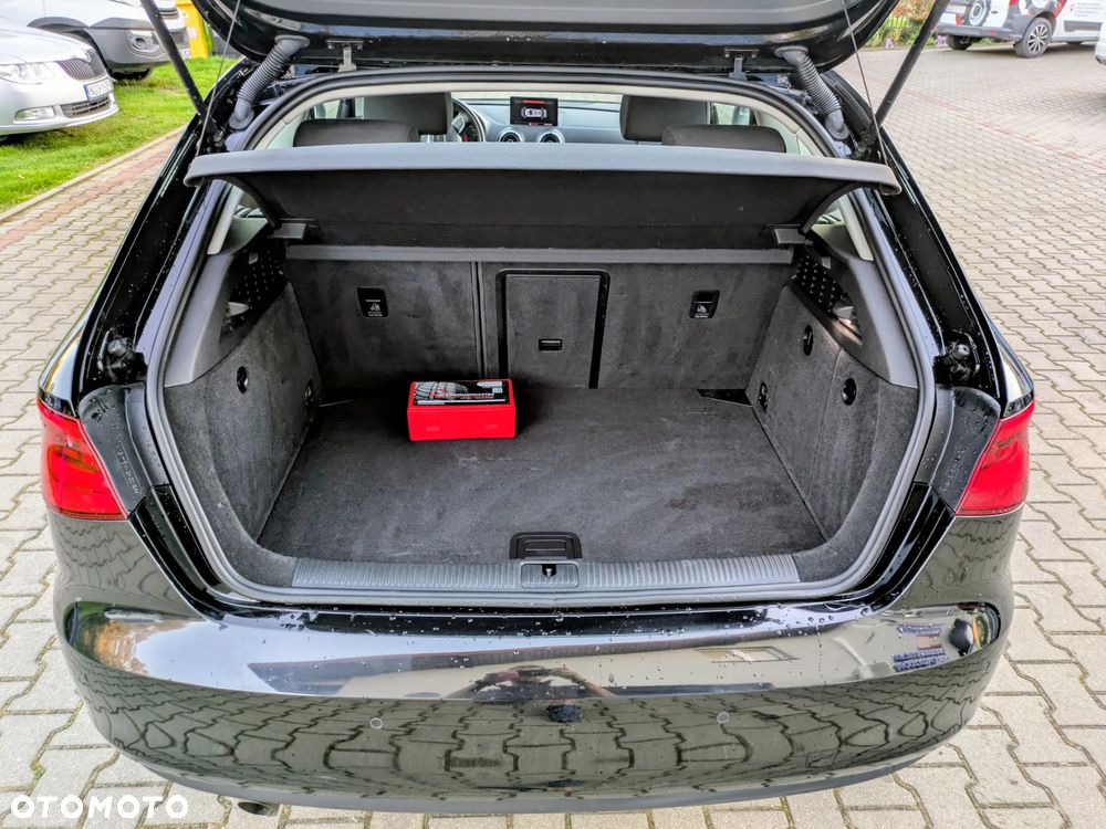 Audi A3 1.6 TDI S tronic - 21